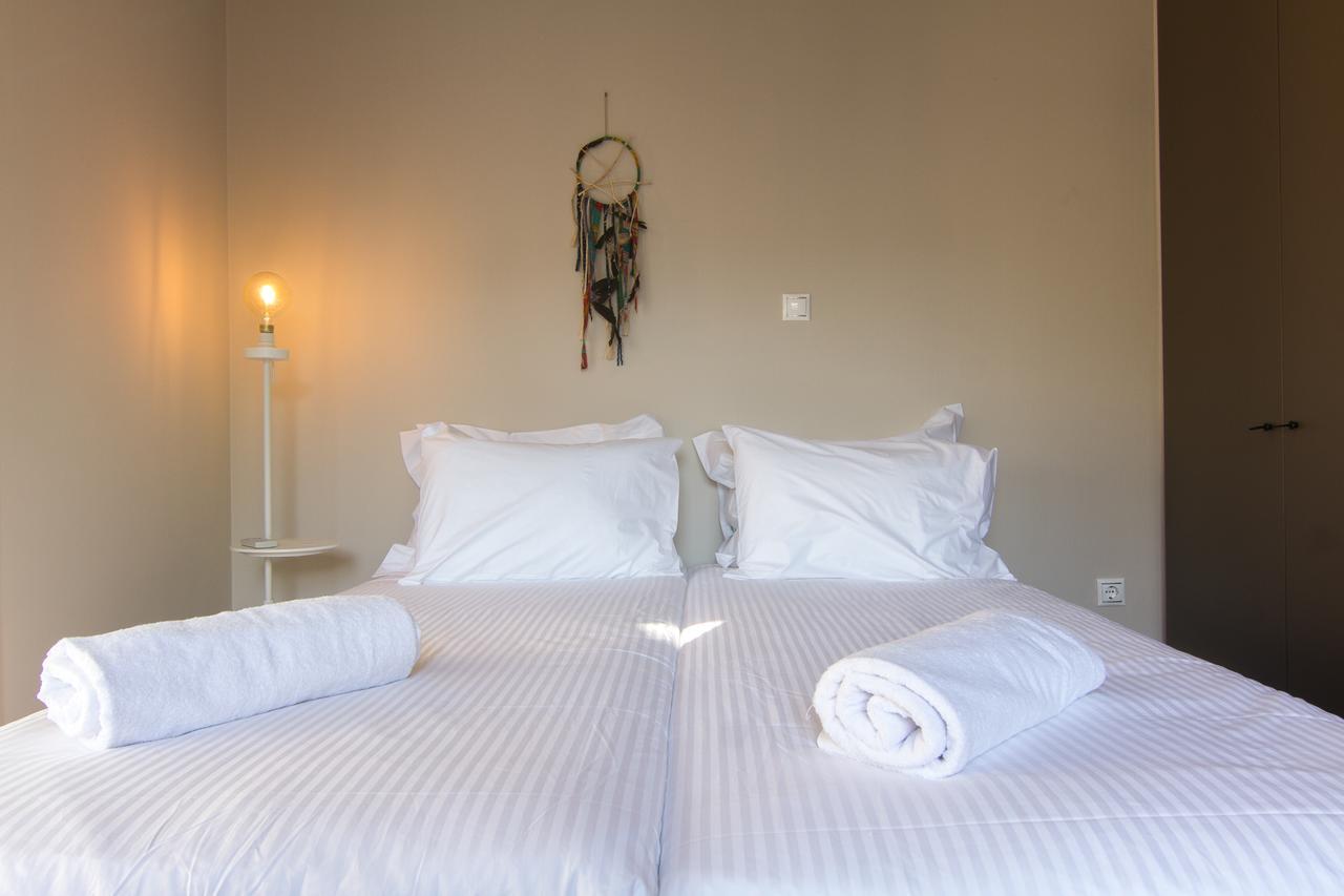 Aba Junior Apartment Veikou Street Athena Bagian luar foto