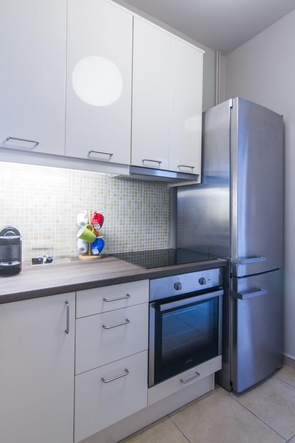 Aba Junior Apartment Veikou Street Athena Bagian luar foto